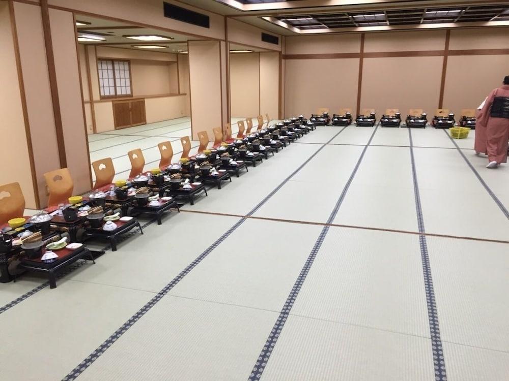 Hokuriku Yamashiro Onsen Hotel Kikyou Kaga  Exterior photo