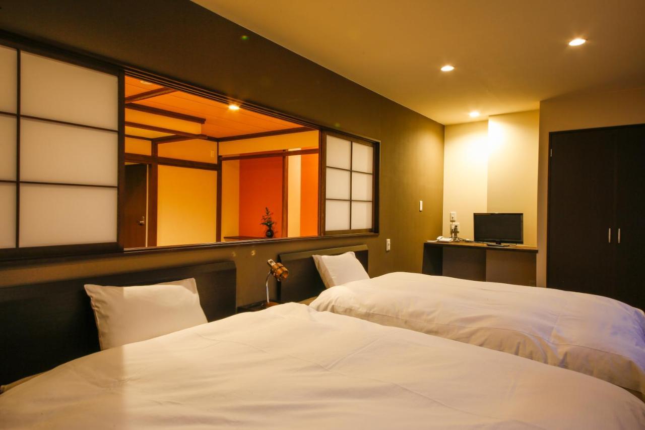Hokuriku Yamashiro Onsen Hotel Kikyou Kaga  Exterior photo